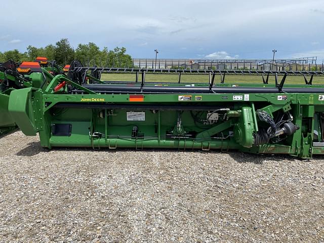 Image of John Deere RD35F equipment image 2