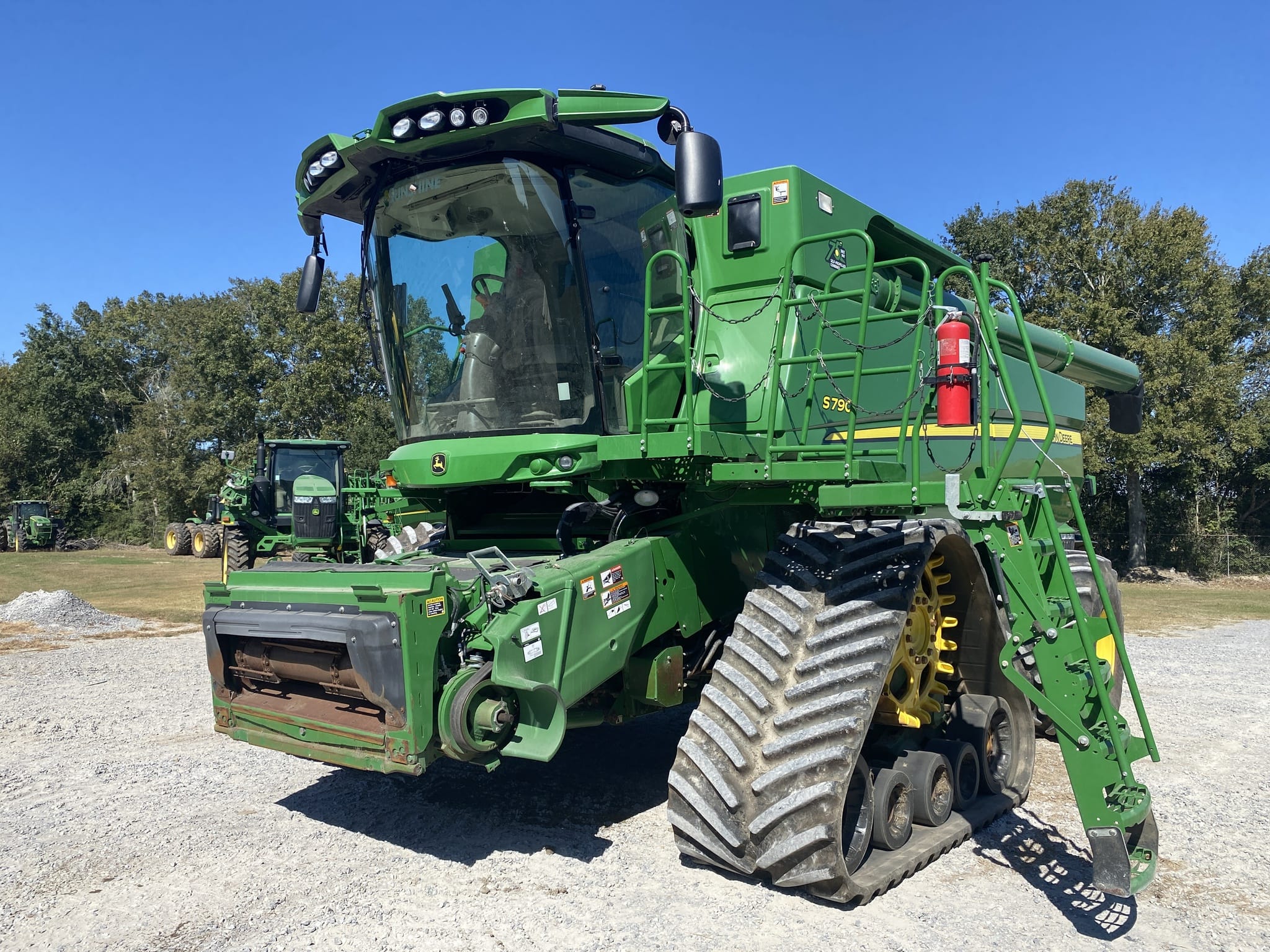 2022 John Deere S790 Equipment Image0