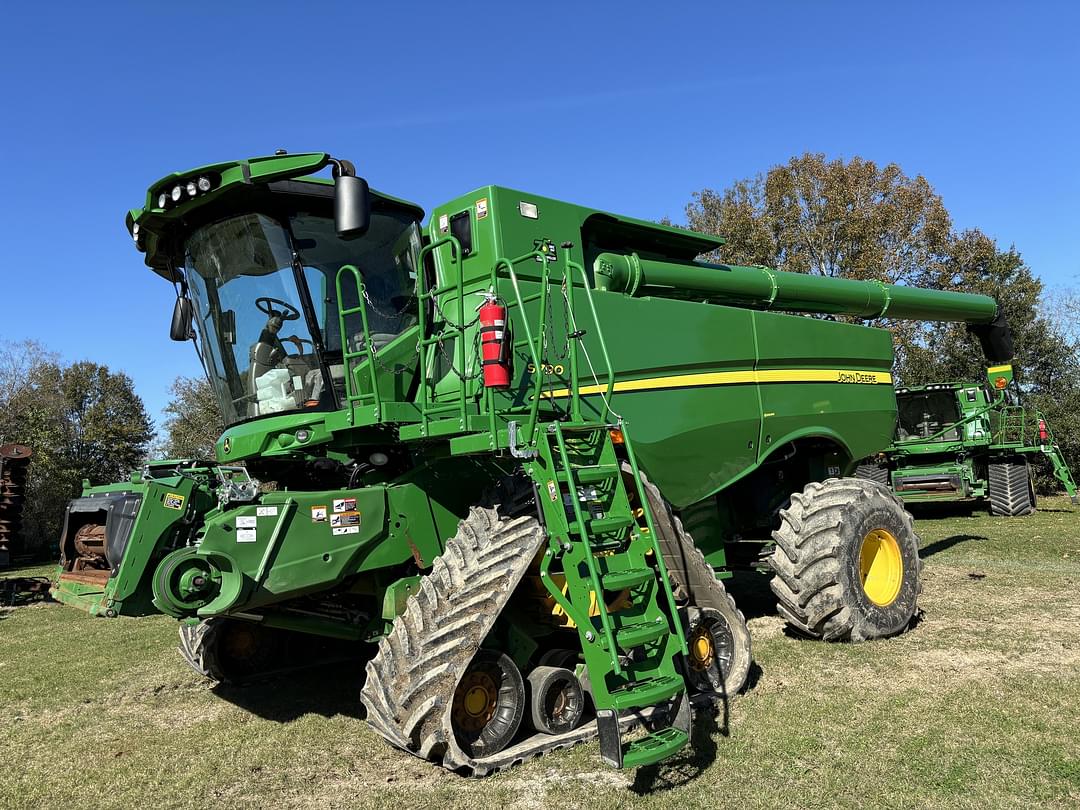 Image of John Deere S790 Primary image