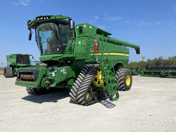 Main image John Deere S790