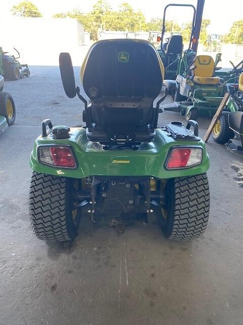 Image of John Deere X754 equipment image 2