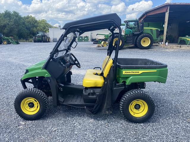 Image of John Deere XUV 560E equipment image 1