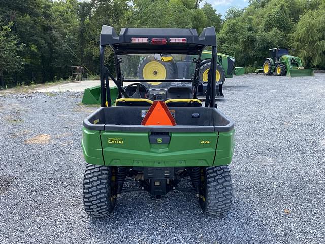 Image of John Deere XUV 560E equipment image 3