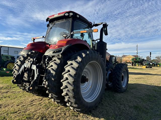 Image of Case IH Magnum 310 equipment image 4