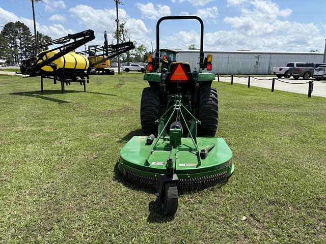 Image of John Deere 3035D equipment image 3