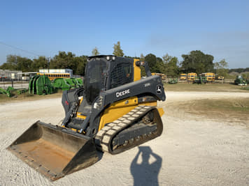 Main image John Deere 333G