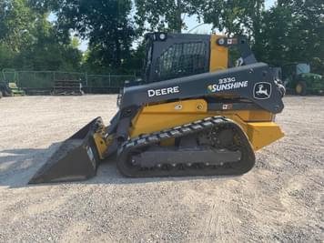 Main image John Deere 333G