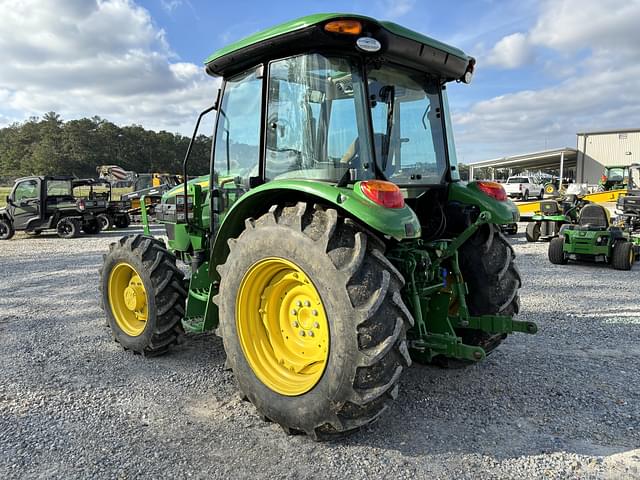 Image of John Deere 5075E equipment image 2