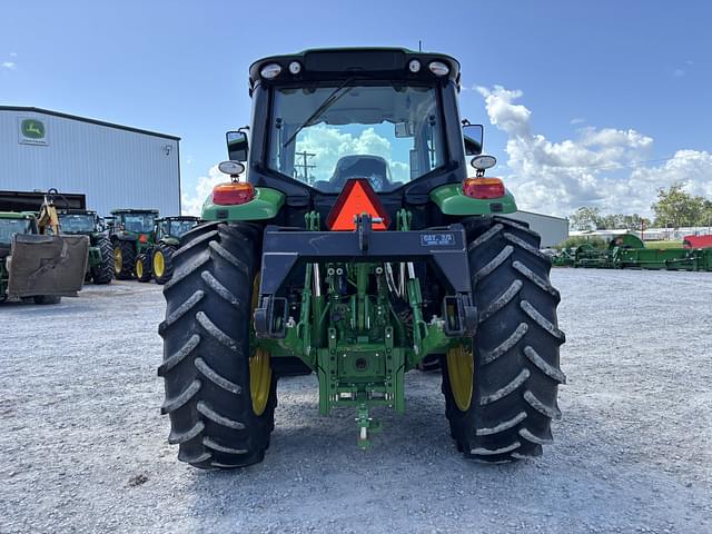 Image of John Deere 6120M equipment image 3
