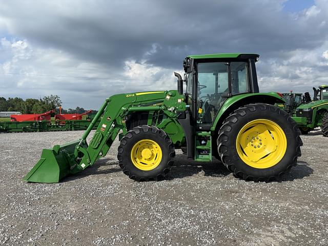 Image of John Deere 6120M equipment image 1