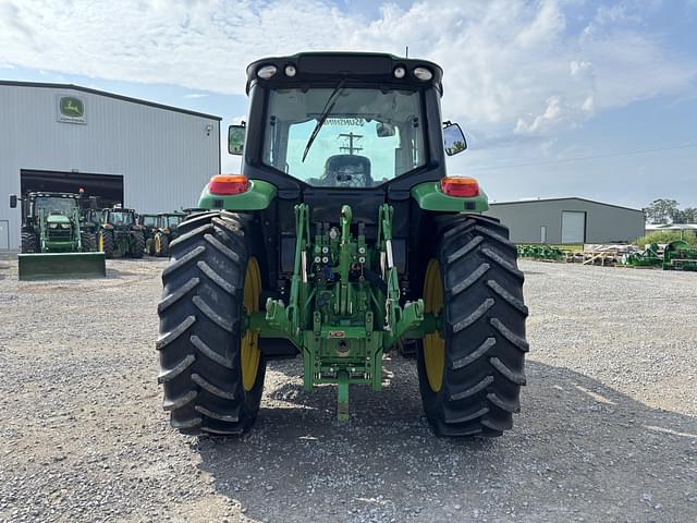 Image of John Deere 6120M equipment image 3