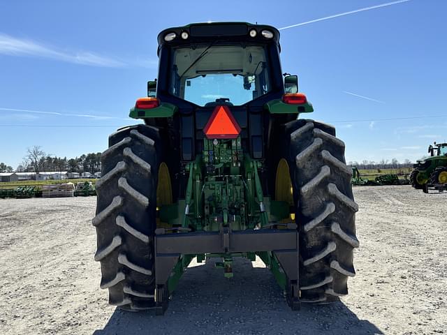 Image of John Deere 6195M equipment image 3