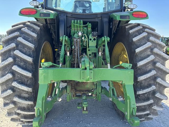 Image of John Deere 6R 155 equipment image 4