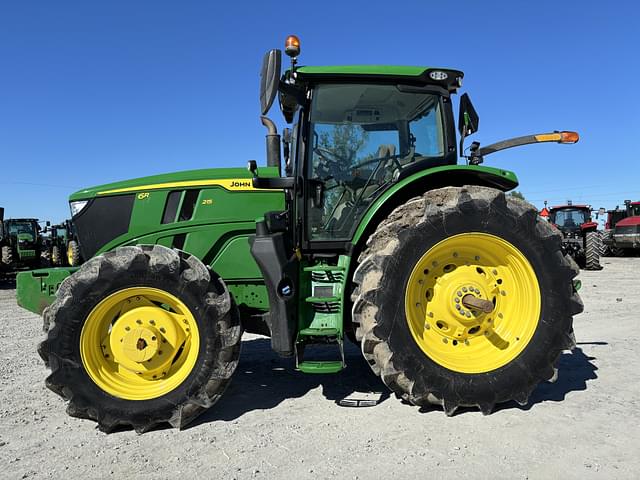 Image of John Deere 6R 215 equipment image 1