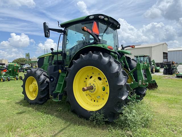 Image of John Deere 6R 215 equipment image 1