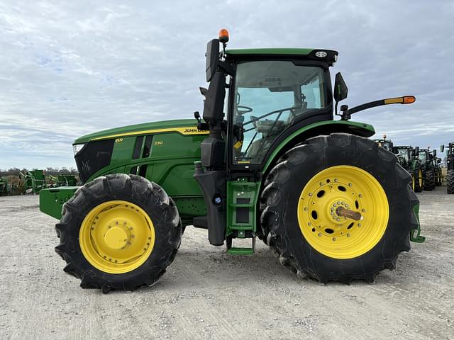 Image of John Deere 6R 230 equipment image 1