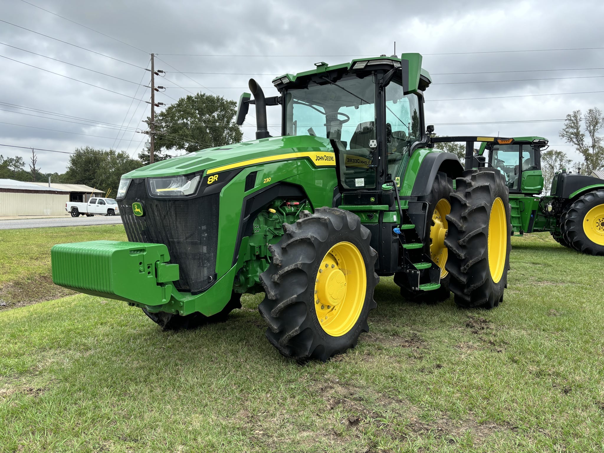 Main image John Deere 8R 230