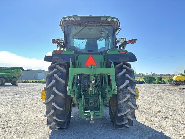 Image of John Deere 8R 250 equipment image 3