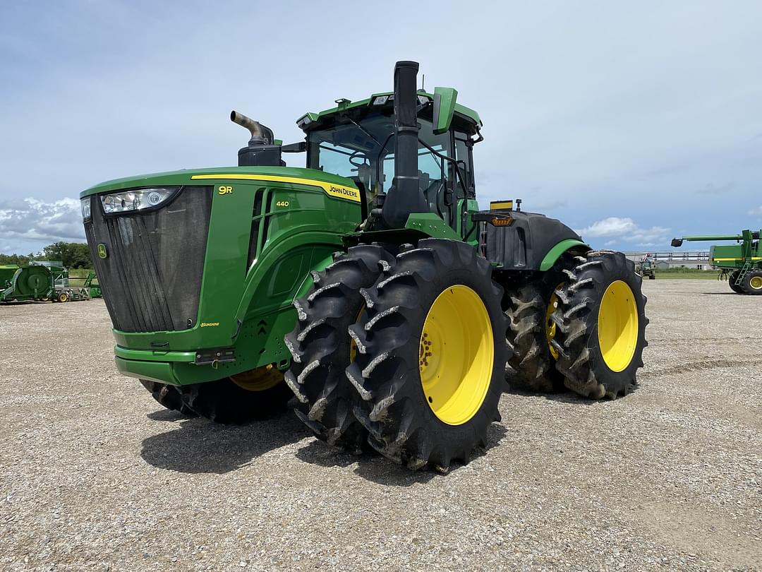 Image of John Deere 9R 440 Primary image