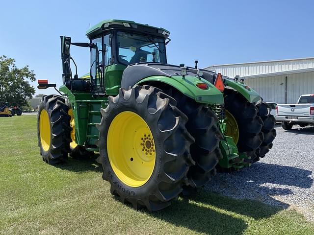 Image of John Deere 9R 440 equipment image 2