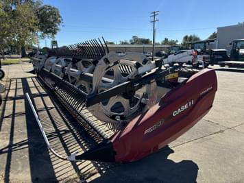 Main image MacDon FD240