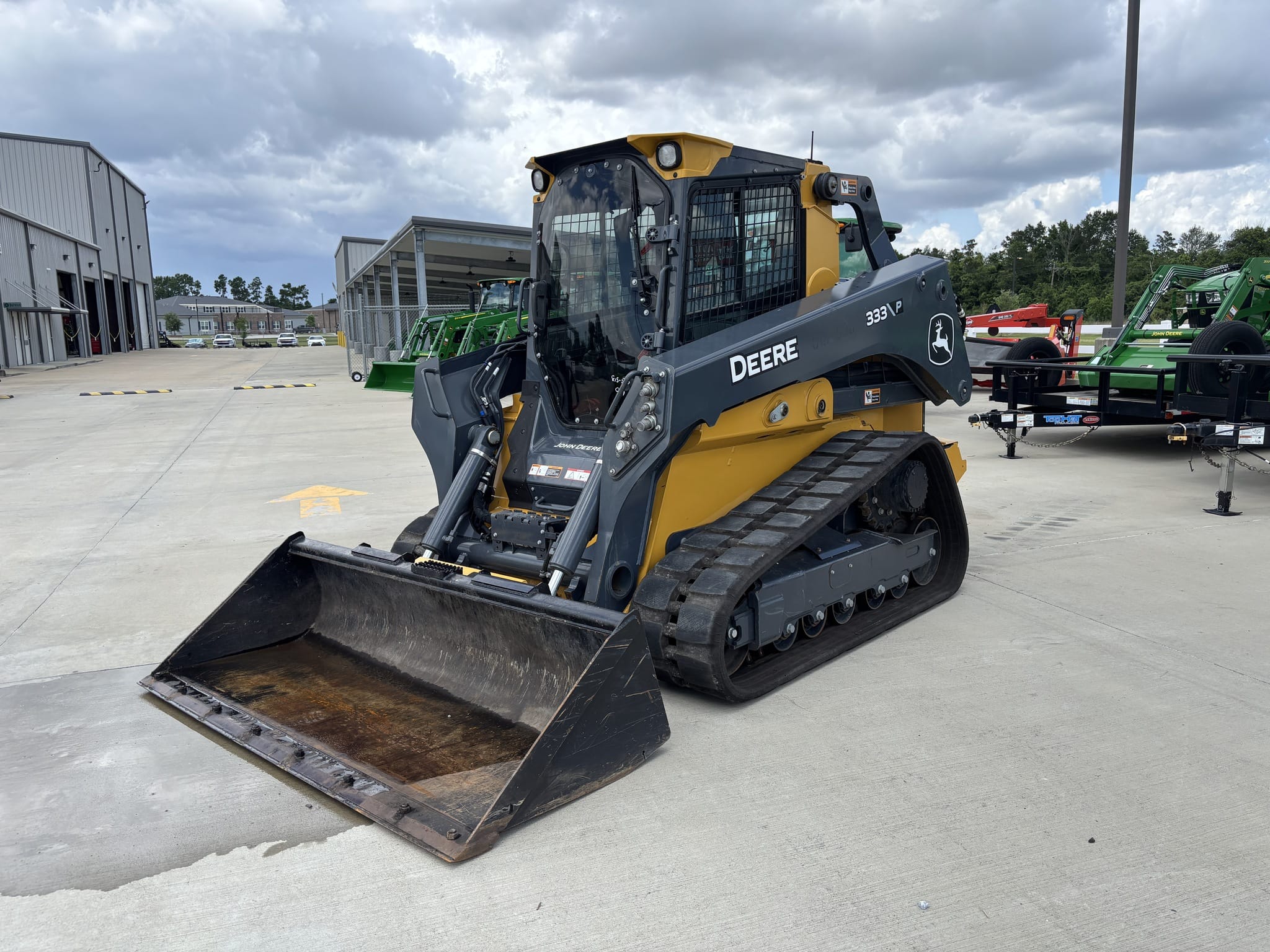 2024 John Deere 333P Equipment Image0