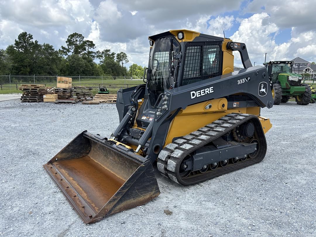Image of John Deere 333P Primary image