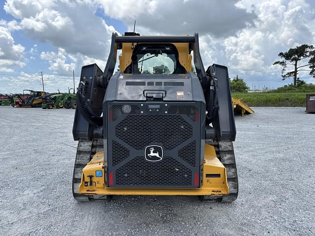 Image of John Deere 333P equipment image 3