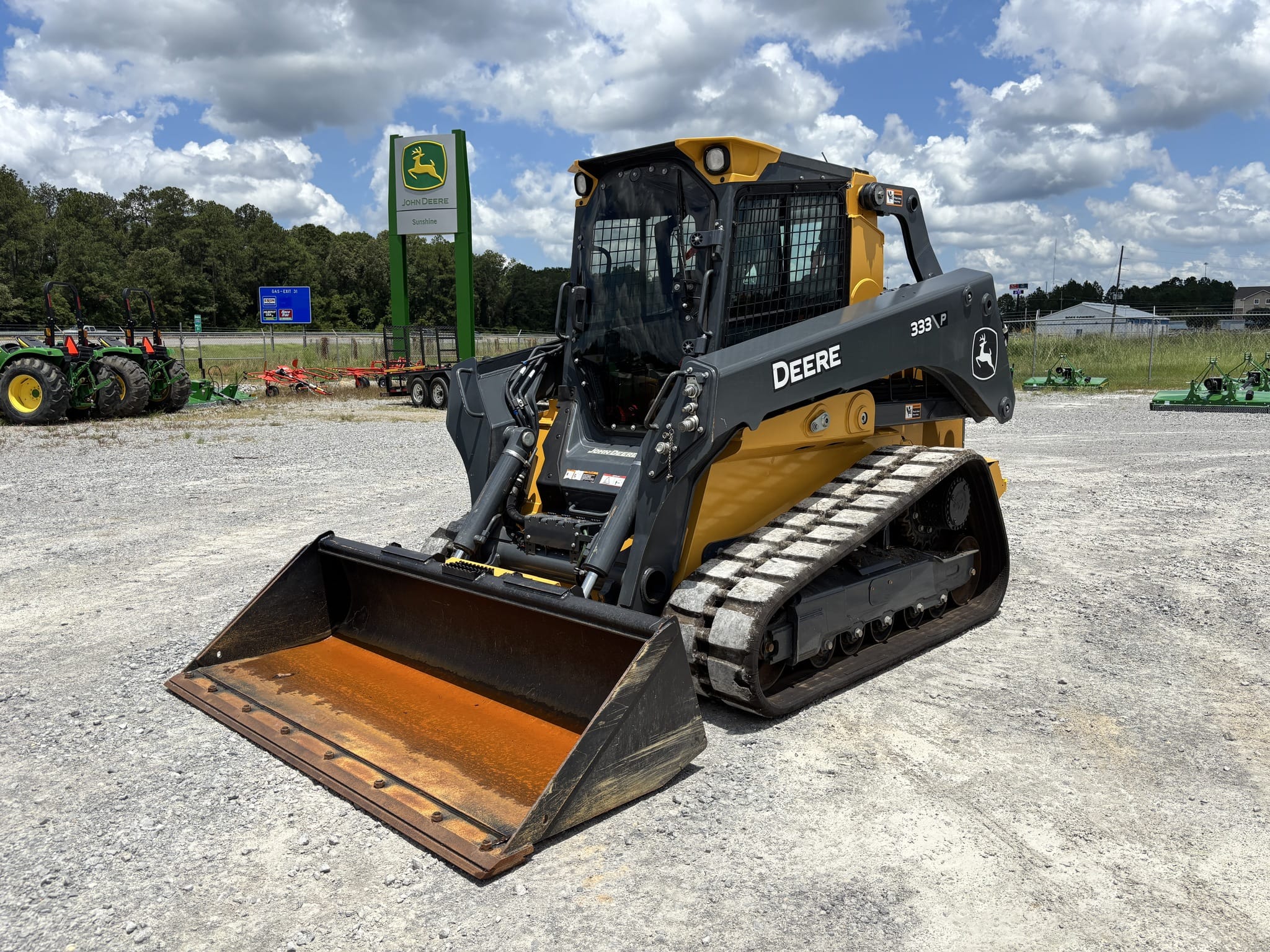 2024 John Deere 333P Equipment Image0