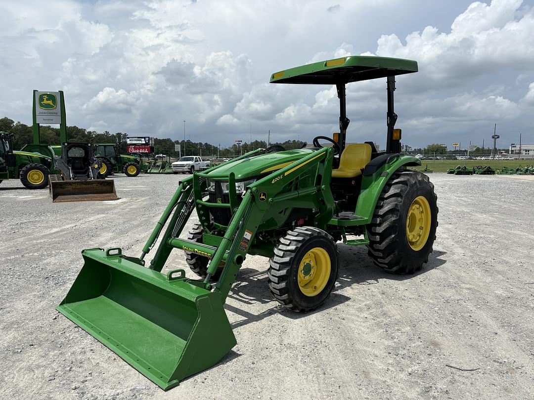 Image of John Deere 4052M Primary image