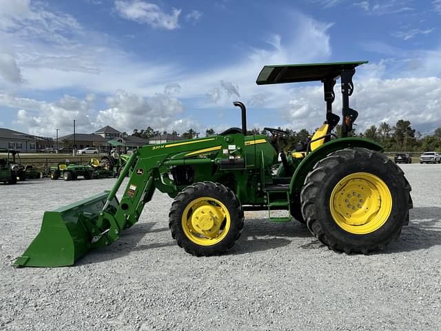 Image of John Deere 5060E equipment image 1