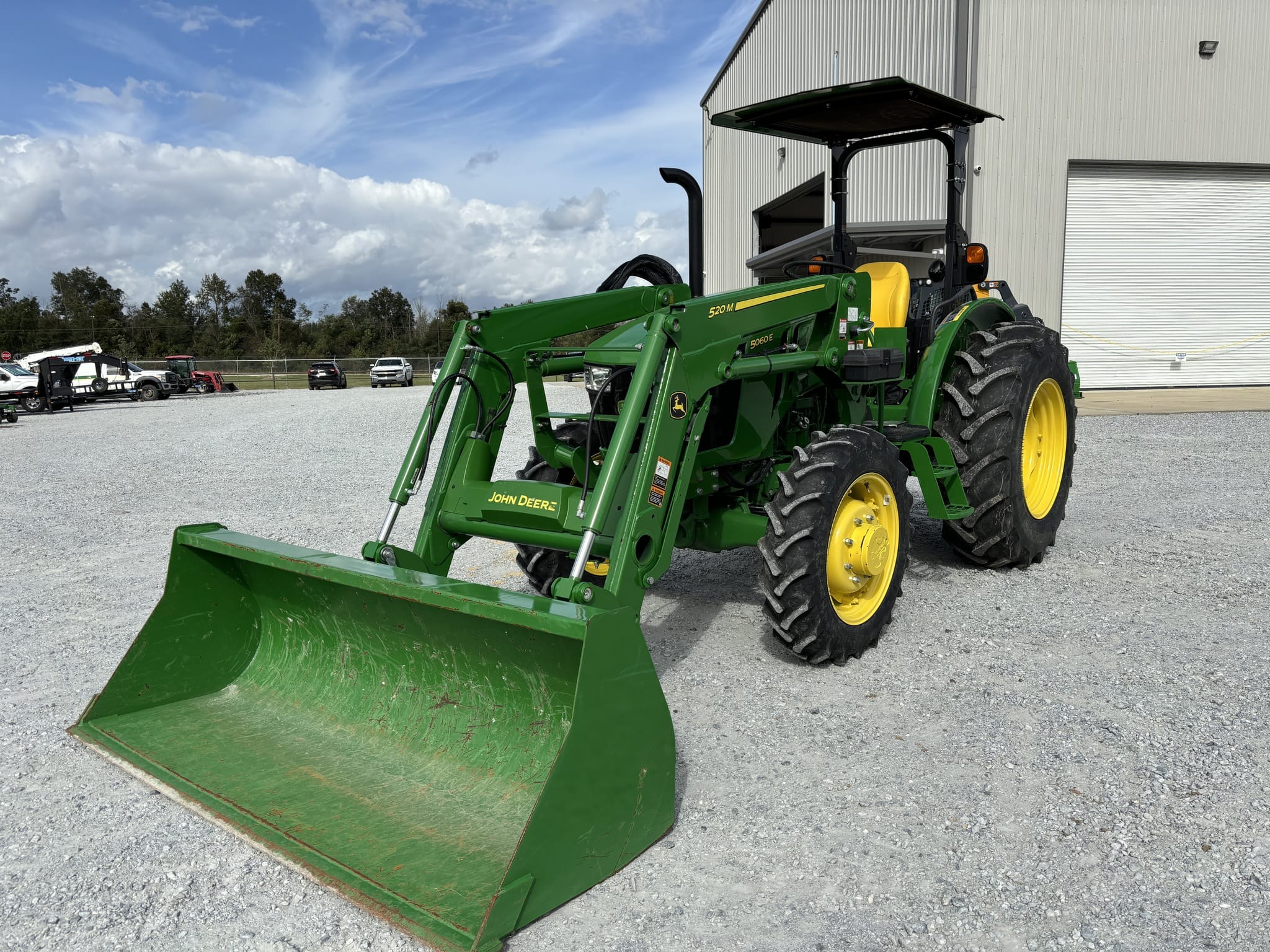 Main image John Deere 5060E