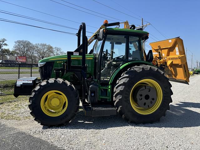 Image of John Deere 6105E equipment image 1