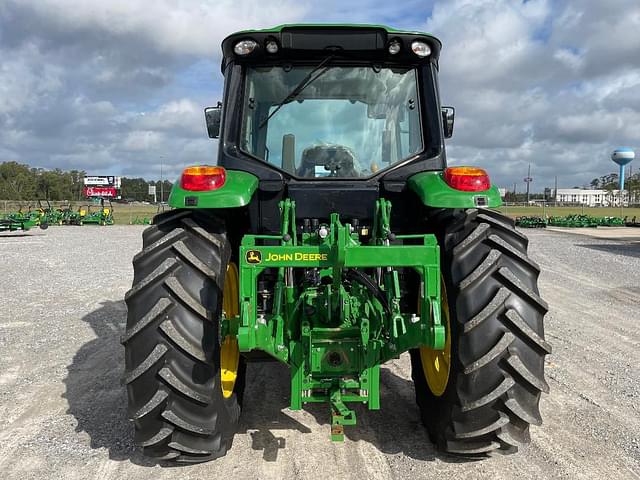 Image of John Deere 6120M equipment image 3