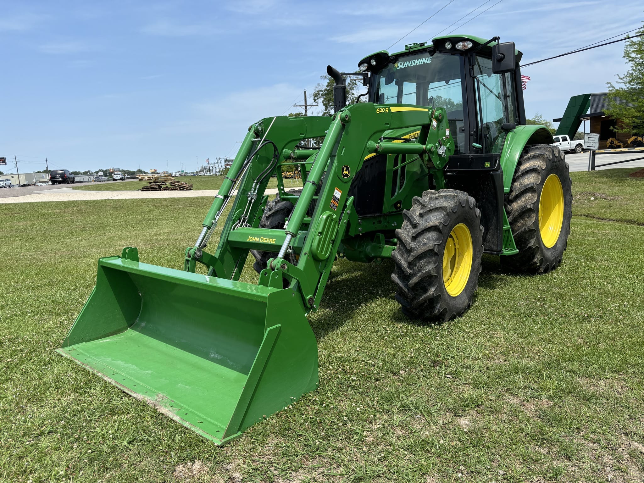 2024 John Deere 6120M Equipment Image0