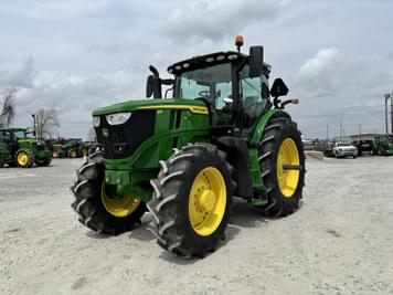 Main image John Deere 6R 215