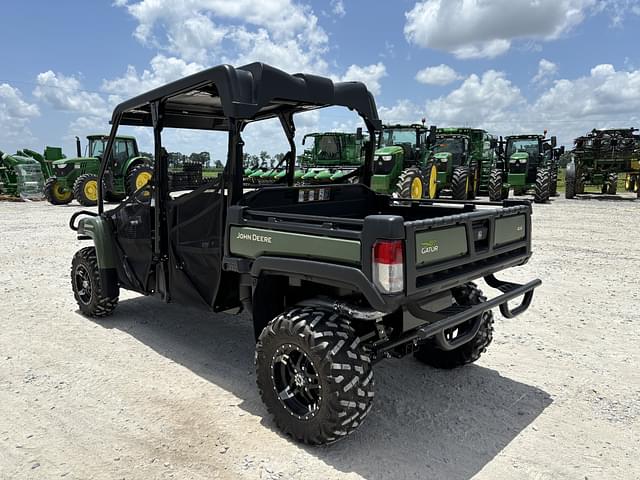 Image of John Deere XUV 825M S4 equipment image 2
