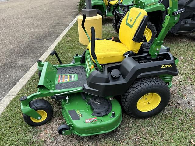 Image of John Deere Z530M equipment image 1