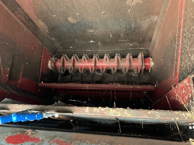 Image of Case IH 2166 equipment image 2