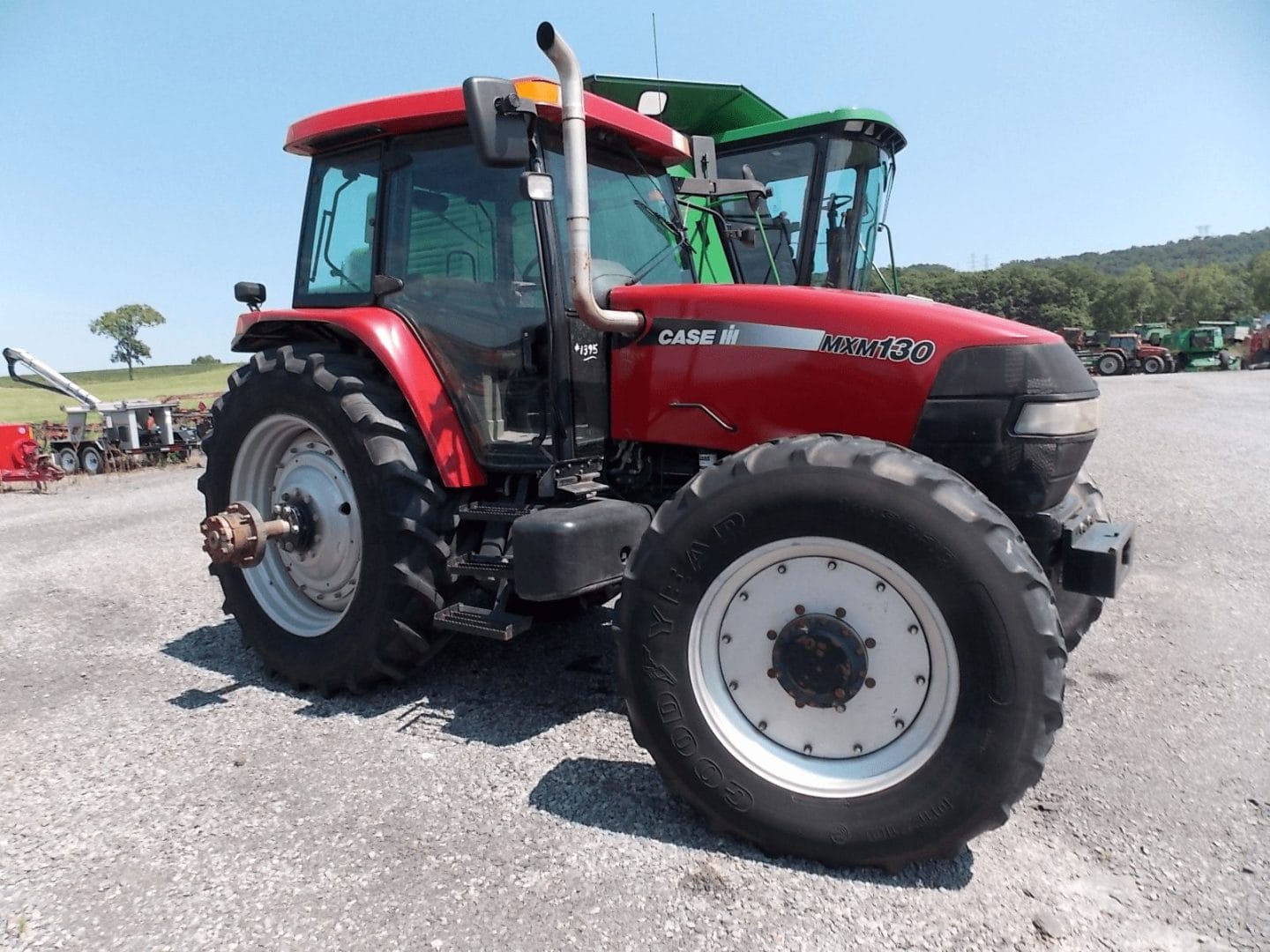 Case IH MXM130 Equipment Image0