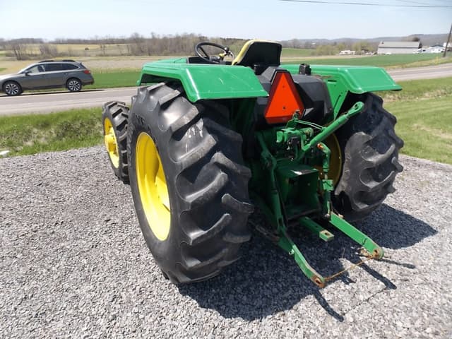 Image of John Deere 5065E equipment image 1
