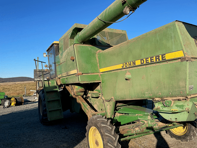 Image of John Deere 6620 Sidehill equipment image 2