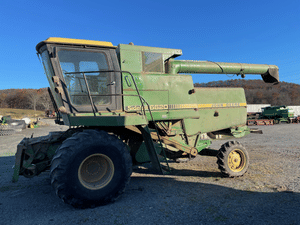 Used John Deere 6620 Titan II Combine - SideHill Image
