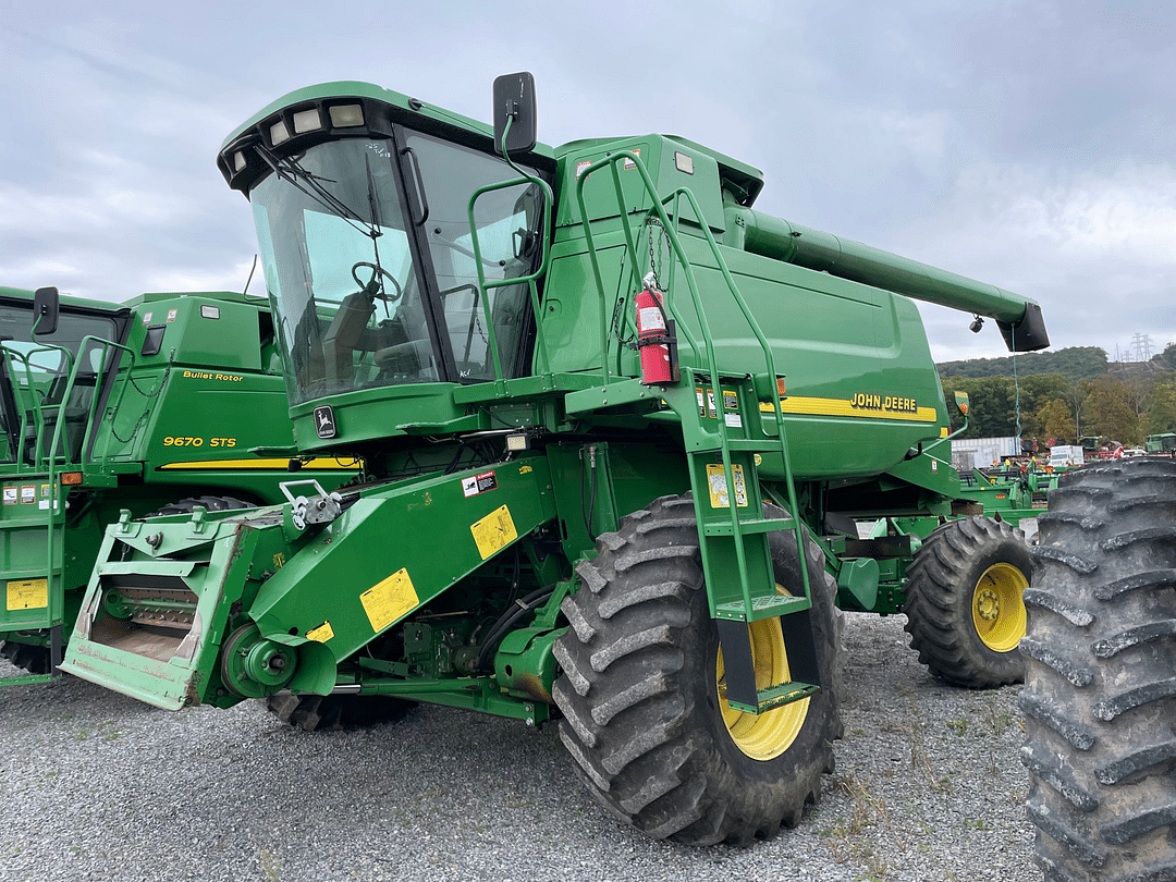 Image of John Deere 9550 Primary image