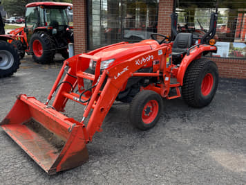 Main image Kubota L3301HST