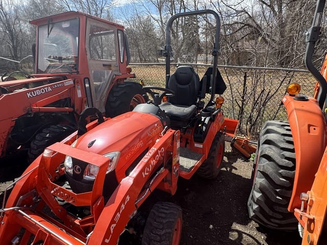 Kubota BX2680 Equipment Image0