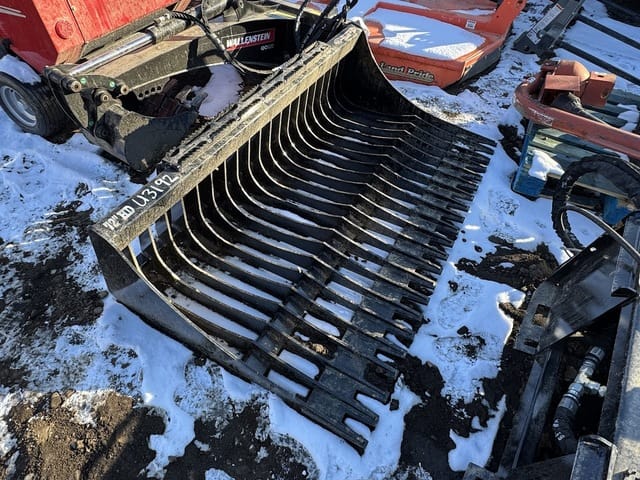 Legend Skeleton Bucket Equipment Image0