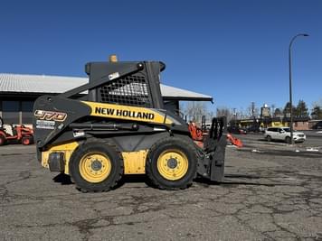 Main image New Holland L170