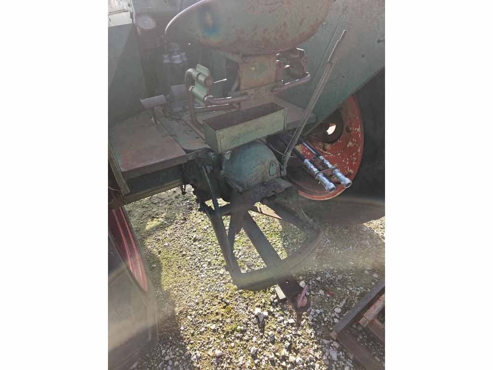 Image of Oliver Super 77 Image 1