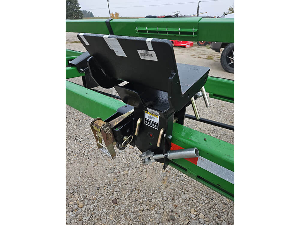 Unverferth Roadrunner 536 Equipment Image0